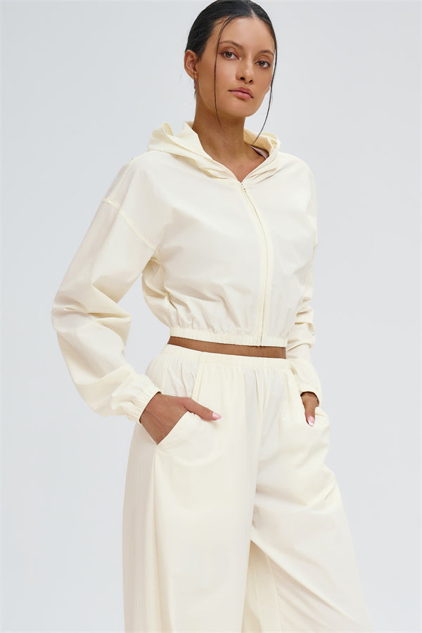 The Svelte UV protection Crop Hoodie Sweatpants 2-Piece Set