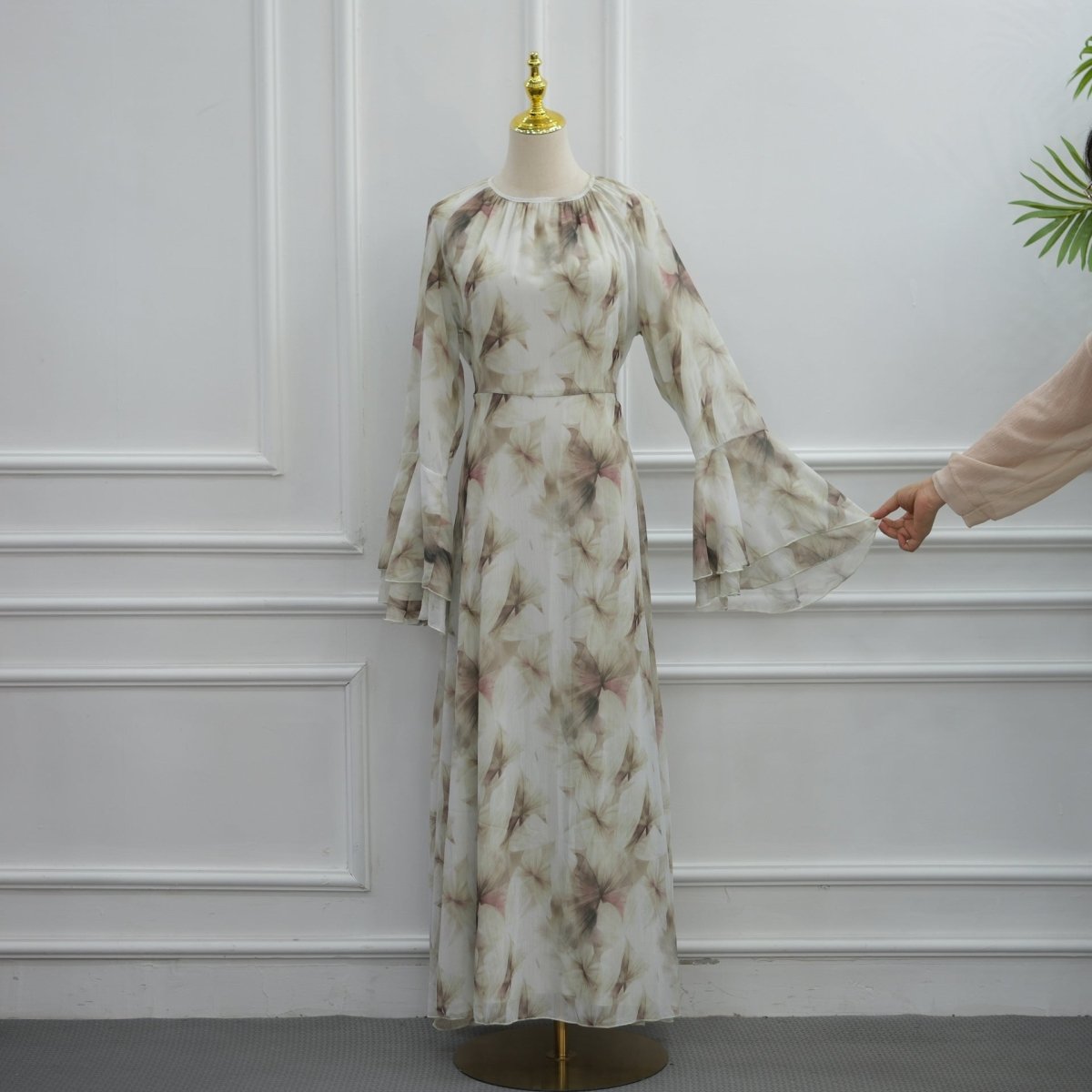 Watercolour Print Double-Layer Flared-Sleeve Maxi Dress (MS479)